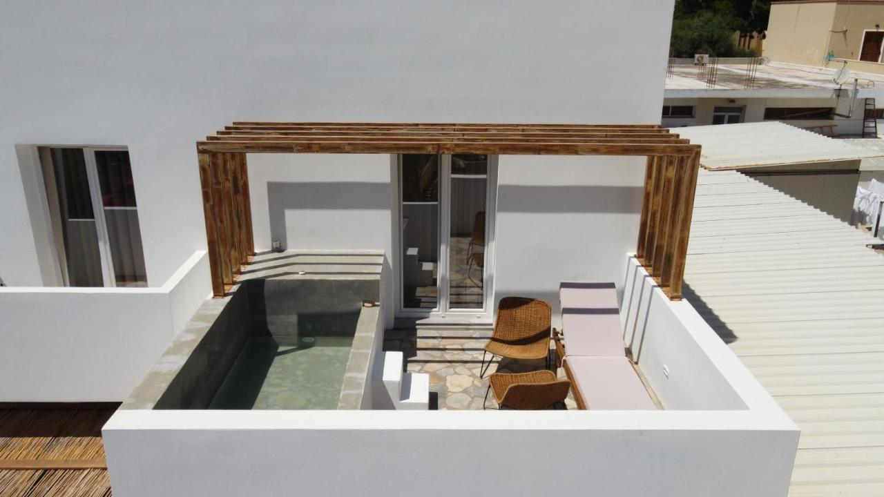 Aellia Hotel&Suites Leros Lakkíon Exterior foto